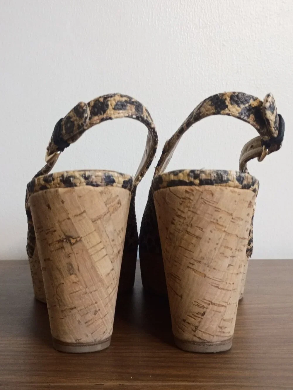 STUART WEITZMAN Sz 10N Animal Print Peep Toe Sling Back Wedge Heels - Picture 12 of 13